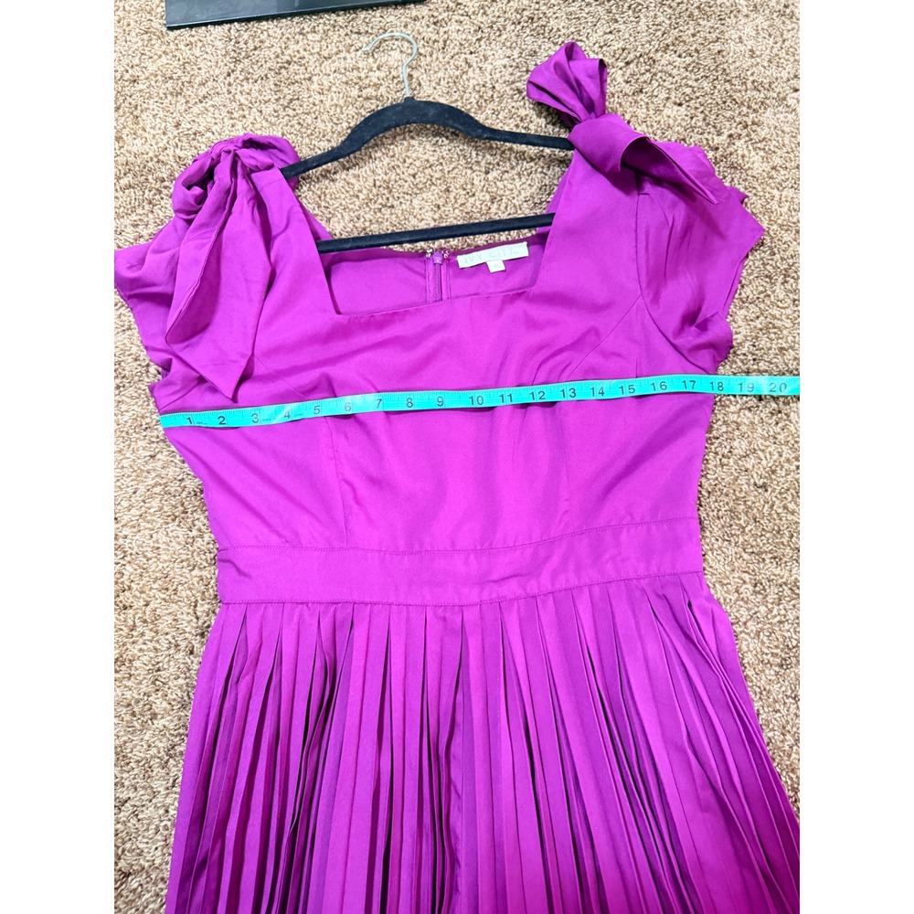 Ivy City Co Magenta Purple Pleated Midi Dress Bow Shoulder Square Neck Womens M - Picture 4 of 8
